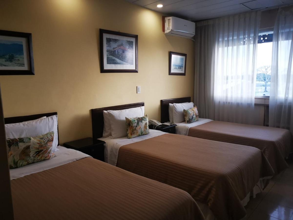 Hotel Sin Escala Palmira  Kültér fotó